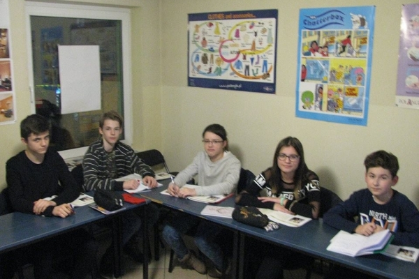 31954927_2037521089610440_5323420880297000960_n