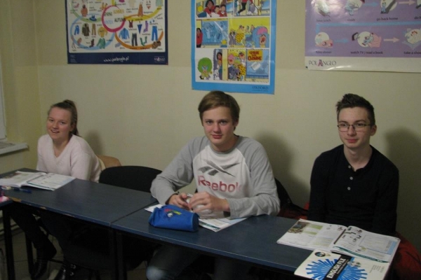 32077620_2037519352943947_8447450430639702016_n